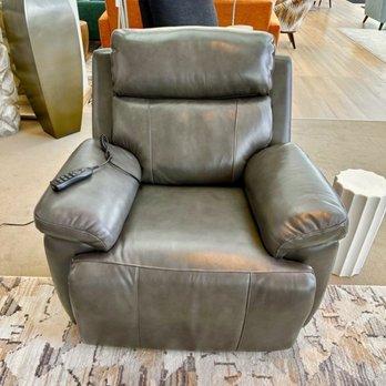 Rooms To Go - This may be it - I like the remote, powered leg rest, head rest, lumbar, massage and it's heated - x2 maybe I'll get a discount - Furniture Stores Near Me - Daytona Beach, Florida Rooms To Go - This may be it - I like the remote, powered leg rest, head rest, lumbar, massage and it's heated - x2 maybe I'll get a discount - Furniture Stores Near Me - Daytona Beach, Florida