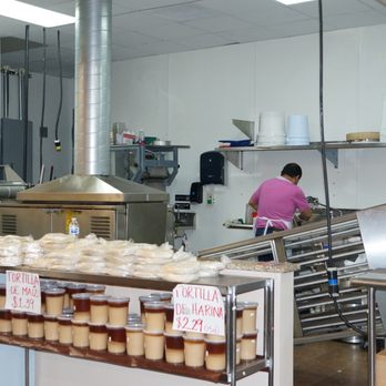 Latinos Bakery - workers working in the kitchen - Bakeries Near Me - Garland, Texas Latinos Bakery - workers working in the kitchen - Bakeries Near Me - Garland, Texas