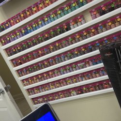 Perfect Nail - Wide selection of colors