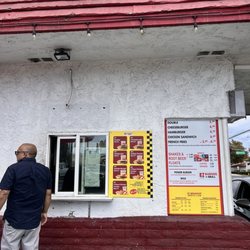 EZ Burger & Grill - Order window