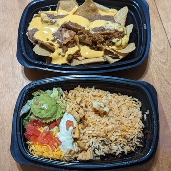 Taco Bell - Power bowl and nacho grande for dinner - Fast Food Near Me - Hanover Park, Illinois Taco Bell - Power bowl and nacho grande for dinner - Fast Food Near Me - Hanover Park, Illinois