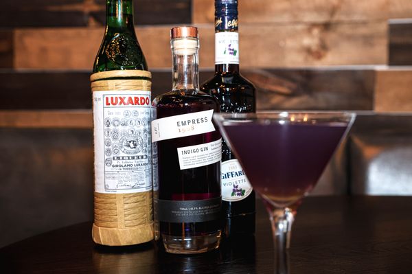 East Village Tavern by null