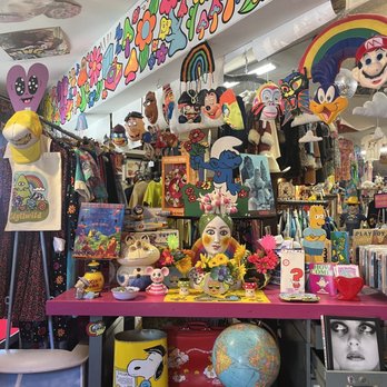 Ephemera - Front of store - Used, Vintage & Consignment Near Me - Idyllwild, California