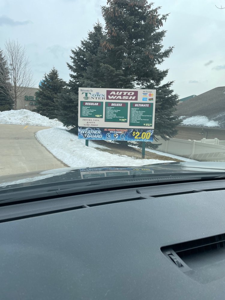 TOWN CENTER AUTO WASH Updated May 2024 18 Reviews 6380 Sashabaw