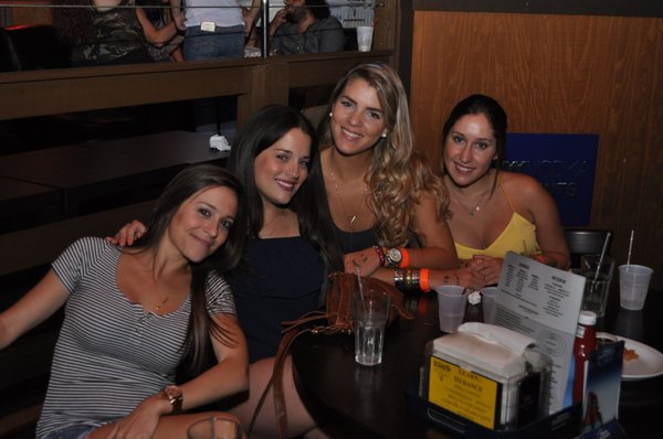 Round Up Night Club & Restaurant by null