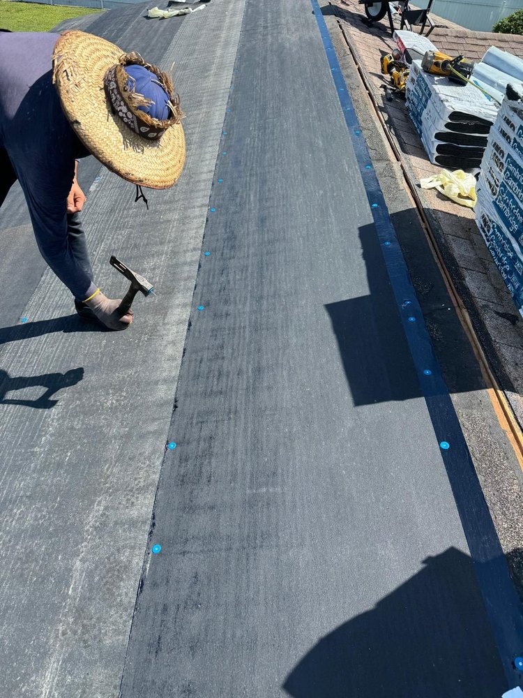 Slide of Five Stars My Pride Roofing