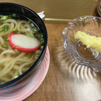 KuruKuru Sushi - Shrimp tempura udon - Sushi Bars Near Me - Honolulu, Hawaii
