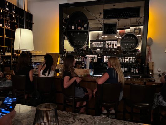 CRÚ Food & Wine Bar by null