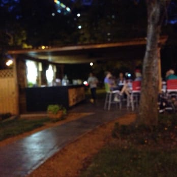 Bacino's Italian Grill - Outdoor restaruant with bar, open for breakfast too! - Pizza Near Me - Chicago, Illinois