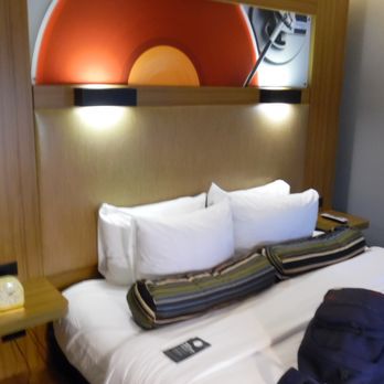 Aloft by Marriott Harlem - Bed with alarm clock I noted. - Hotels Near Me - New York, New York Aloft by Marriott Harlem - Bed with alarm clock I noted. - Hotels Near Me - New York, New York