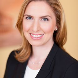 CreativeShot Photography - Corporate Headshot