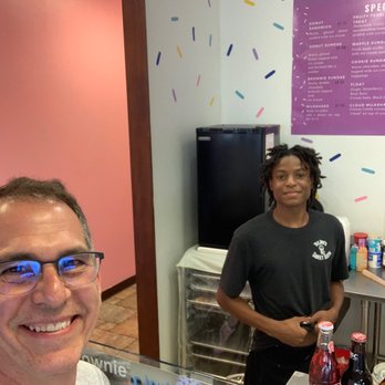 TeeJay's Sweet Tooth - Friendly staff! - Desserts Near Me - Indianapolis, Indiana