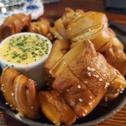 The Royal Sonesta Portland Downtown - Artisan pretzel bites