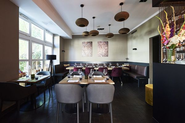 Pure Wine & Food by null