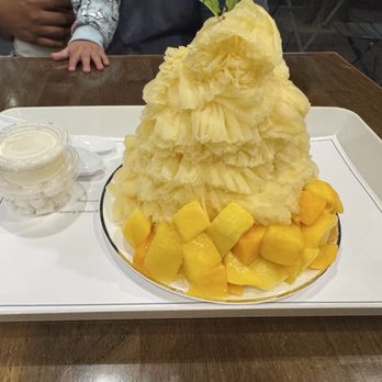 Oakobing - Ice Cream & Frozen Yogurt Near Me - Pasadena, California