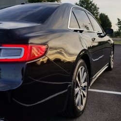 Black Limo Car Service - Lincoln Continental 2018