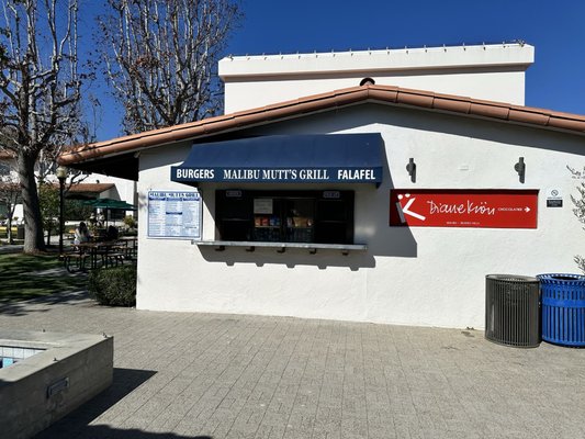 Malibu Mutts Grill by null