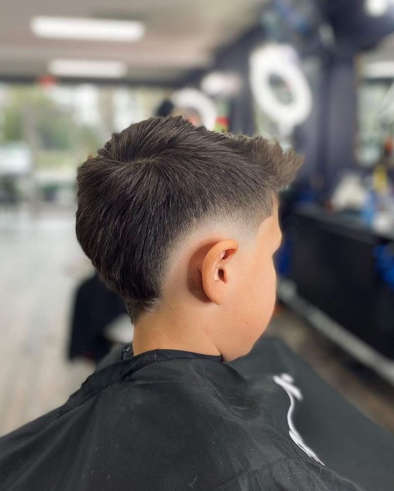Barber Company - Land O’ Lakes Logo