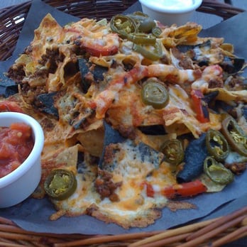 Kelseys Original Roadhouse - Loaded nachos - Comfort Food Near Me - London, Ontario