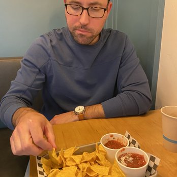 El Jefe Taco Joint - Tacos Near Me - Anchorage, Alaska