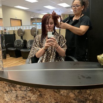 Tangles Salon & Spa - Hair Salons Near Me - Thornton, Colorado