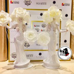 Top 1 Entertainment - Strolling flowers