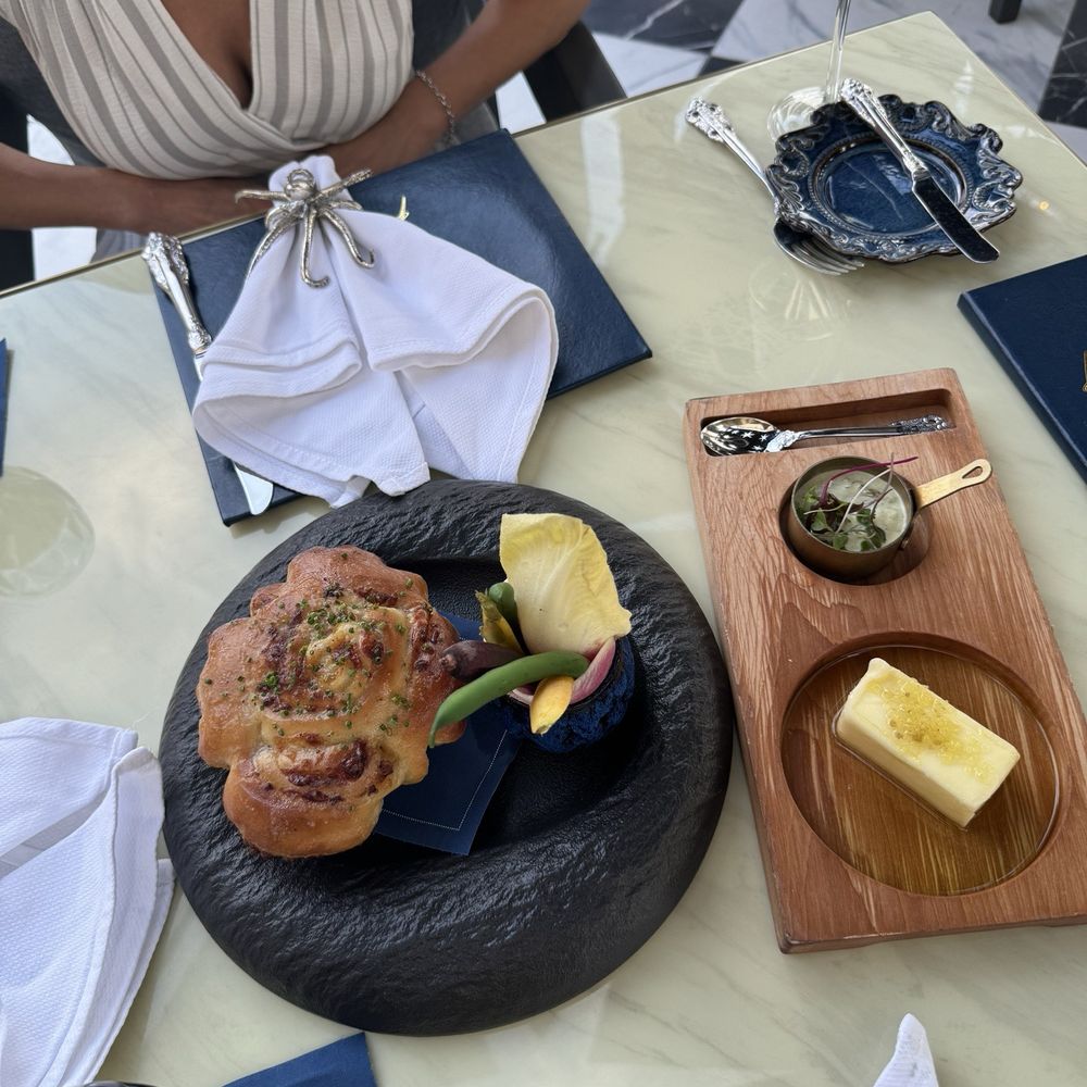Prime 141 - Bread service - Steakhouses Near Me - Enterprise, Nevada