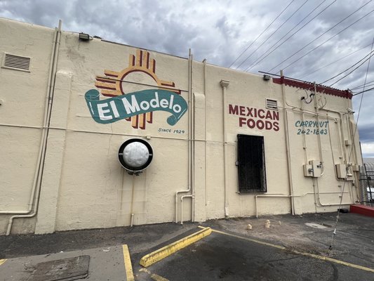 El Modelo Mexican Foods by null