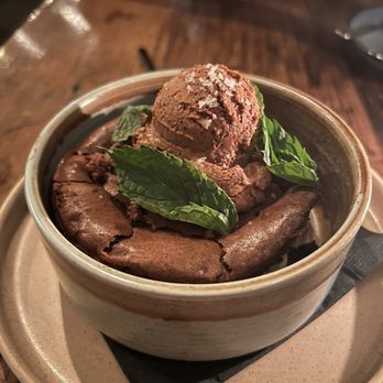 Barbareño - Twenty-four Blackbirds Honduras Brownie, Madagascan soil, oko-chile negro mousse - New American Near Me - Santa Barbara, California Barbareño - Twenty-four Blackbirds Honduras Brownie, Madagascan soil, oko-chile negro mousse - New American Near Me - Santa Barbara, California