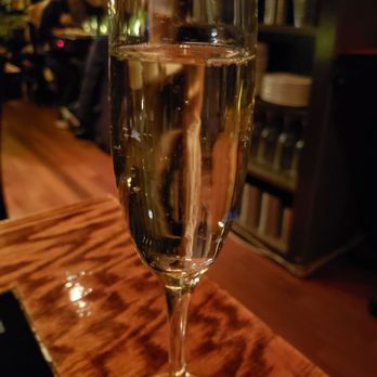 Taureau - Champagne Brut - Fondue Near Me - New York, New York