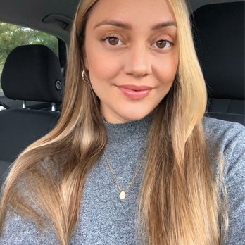 Rio Salon and Spa - Beachy blonde with bright money pieces. - Hair Salons Near Me - Cayucos CA, California Rio Salon and Spa - Beachy blonde with bright money pieces. - Hair Salons Near Me - Cayucos CA, California