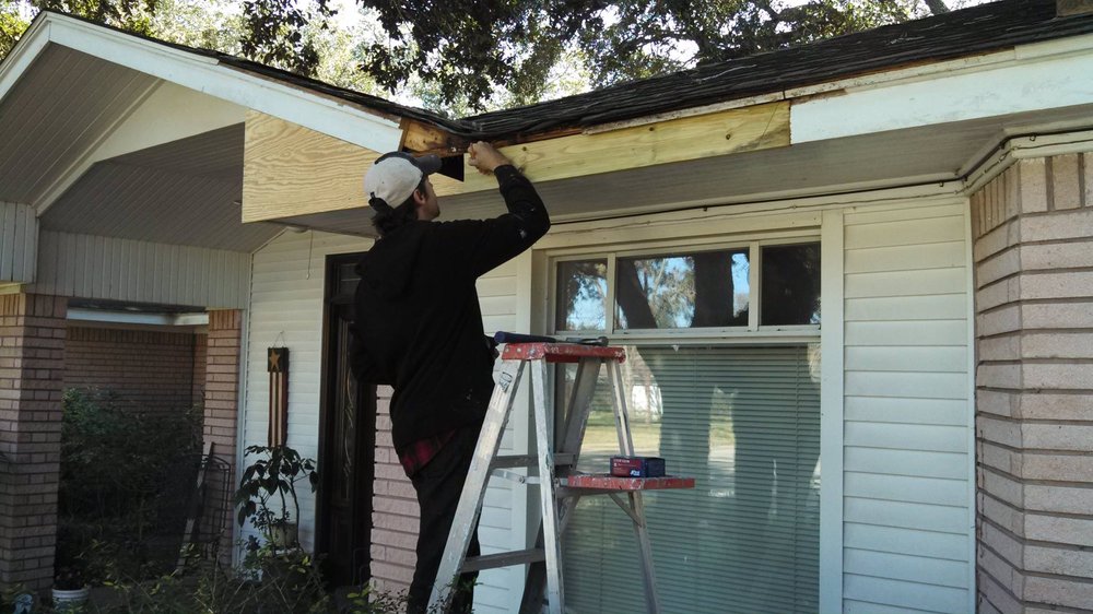 Slide of Reynolds Roofing & Exteriors