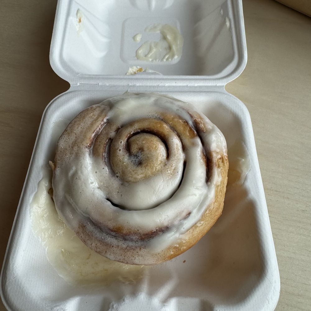 Einstein Bros. Bagels - Cinnamon roll - Bagels Near Me - Fresno, California Einstein Bros. Bagels - Cinnamon roll - Bagels Near Me - Fresno, California