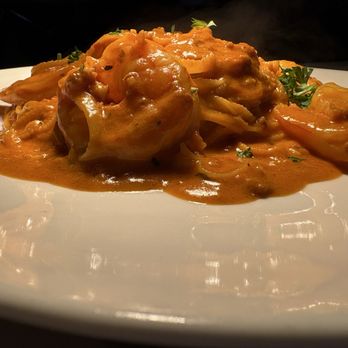 H.O.M. Italian Eatery - Linguine Nduja with Shrimp - Italian Near Me - Los Angeles, California H.O.M. Italian Eatery - Linguine Nduja with Shrimp - Italian Near Me - Los Angeles, California