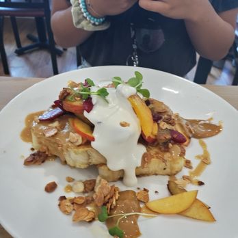 Bistro Mirepoix - French Toast - Breakfast & Brunch Near Me - St. Catharines, Ontario Bistro Mirepoix - French Toast - Breakfast & Brunch Near Me - St. Catharines, Ontario