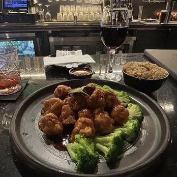 Blue Sunday Bar & Grill - General Tso's Chicken - Bars Near Me - Linden, New Jersey Blue Sunday Bar & Grill - General Tso's Chicken - Bars Near Me - Linden, New Jersey