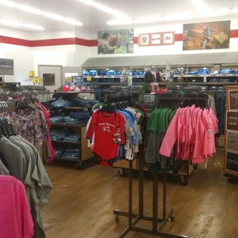 Tractor Supply - Clothes... - Department Stores Near Me - Sicklerville, New Jersey Tractor Supply - Clothes... - Department Stores Near Me - Sicklerville, New Jersey