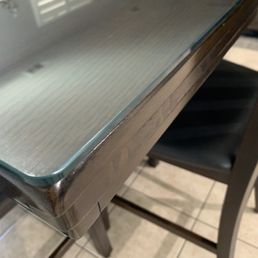 Glass table top quarter round edges