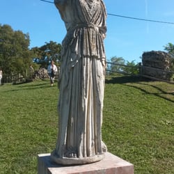 Amphithéâtre Romain De Toulouse-Purpan - Statue d'Athena