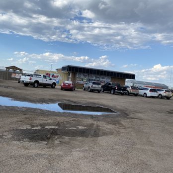 Twisters Bar & Grill - Parking lot - Bars Near Me - Colby, Kansas