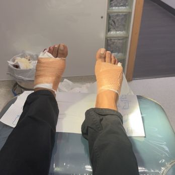 Chicago Foot Care Clinic - Podiatrists Near Me - Chicago, Illinois Chicago Foot Care Clinic - Podiatrists Near Me - Chicago, Illinois