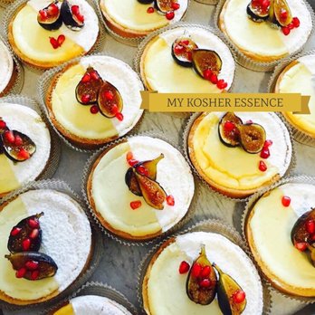 Personal Chef Nicole - Mini Fig & Pomegranate Cheesecakes - Personal Chefs Near Me
