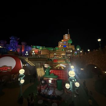 Toadstool Cafe - Epic Universe - Burgers Near Me - Orlando, Florida