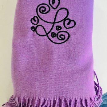 Sew It All Miami - This is the scarf with the embroidery. - Embroidery & Crochet Near Me - Miami , Florida Sew It All Miami - This is the scarf with the embroidery. - Embroidery & Crochet Near Me - Miami , Florida
