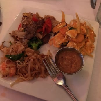 Thai Bros - Thai Near Me - Laguna Beach, California Thai Bros - Thai Near Me - Laguna Beach, California