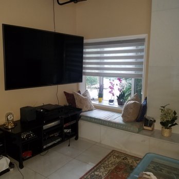 Top Wood Shutter - Family Room - Shades & Blinds Near Me - Temple City, California Top Wood Shutter - Family Room - Shades & Blinds Near Me - Temple City, California