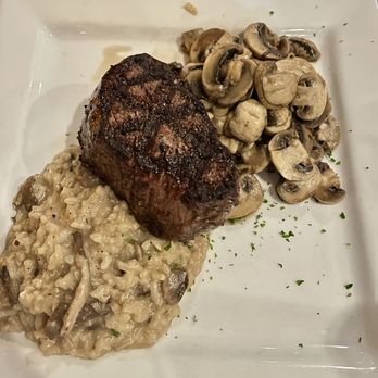 Jeff's Inviting Food and Spirits - Filet mignon with risotto and sauteed mushrooms - American Near Me - Orange, California Jeff's Inviting Food and Spirits - Filet mignon with risotto and sauteed mushrooms - American Near Me - Orange, California