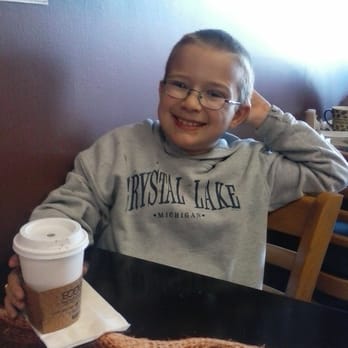 Capriccio Cafe - Just chillin', sippin' my hot chocolate - Cafes Near Me - Destin, Florida
