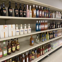 Piqua Beverage Center - Lots of open space