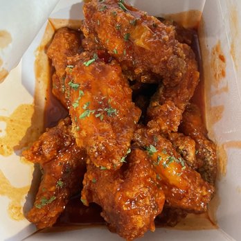 Vons Chicken - E. 1/2 Crispy Yangnyeom Chicken - Korean Near Me - Vallejo, California Vons Chicken - E. 1/2 Crispy Yangnyeom Chicken - Korean Near Me - Vallejo, California